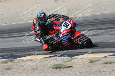 media/Oct-30-2025-Racers Edge (Thu) [[dabbdaf680]]/3-B Group/Session 3 (Turn 15 Inside)/